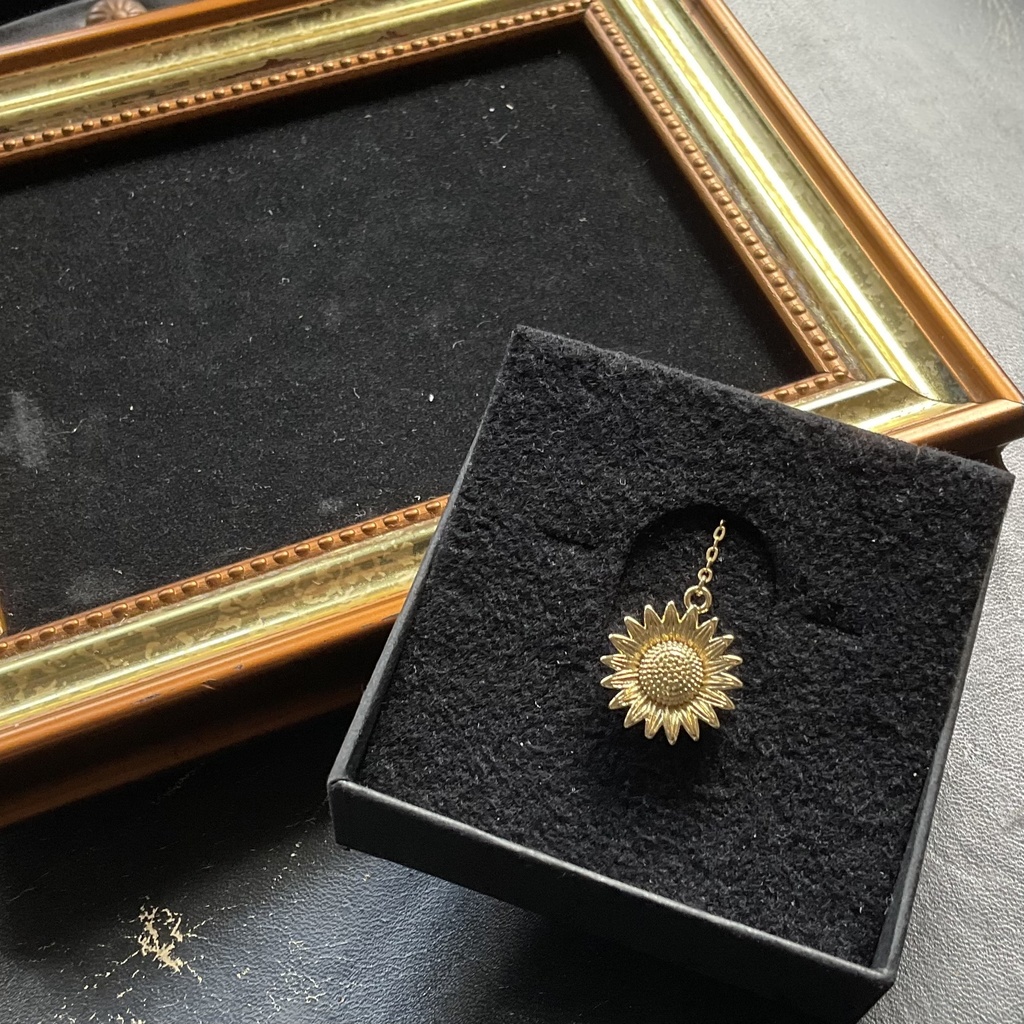 ひまわりチャーム