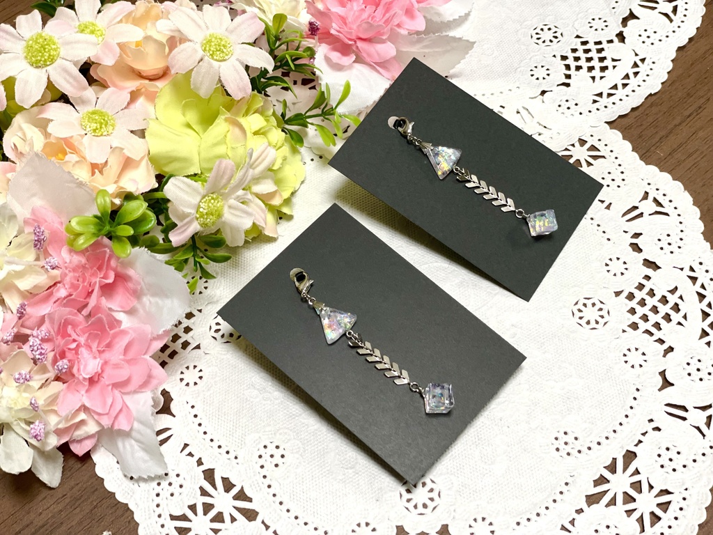 オトモのしっぽチャーム