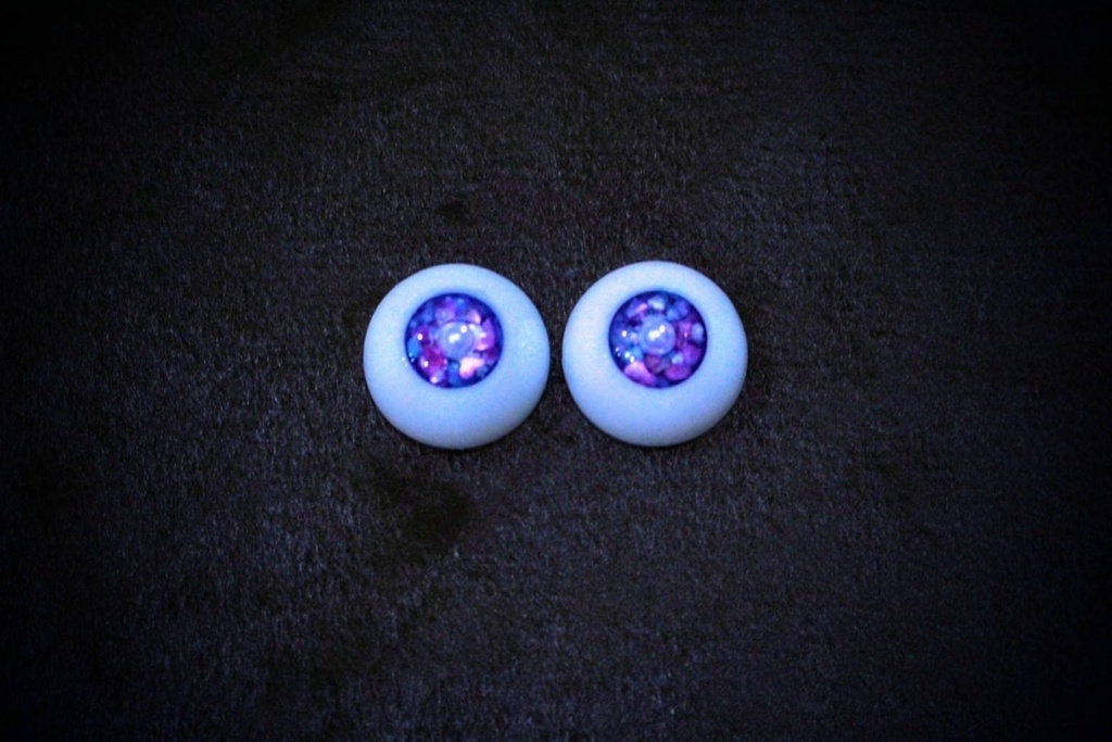 Under the SEA -16mm-