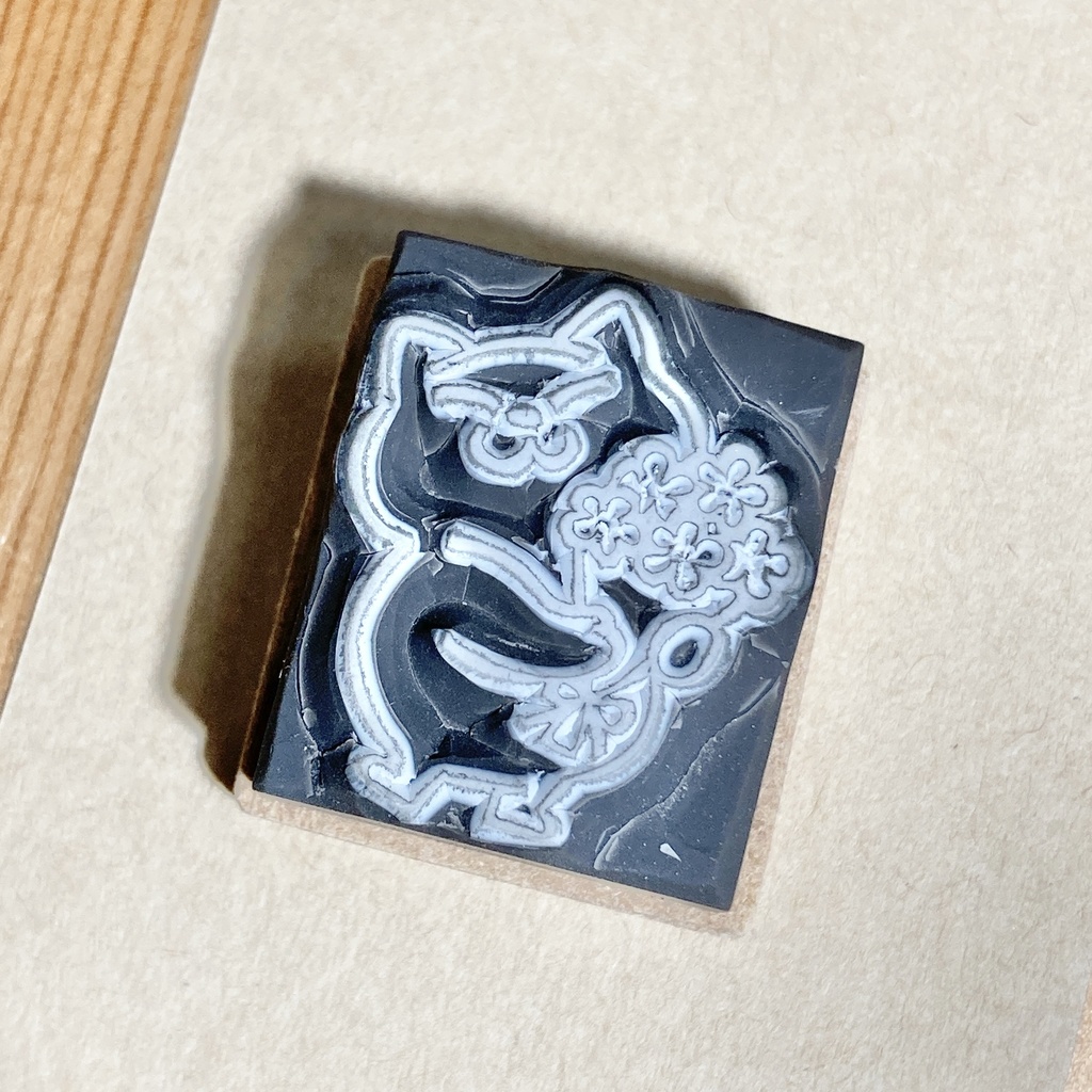 消しゴムはんこNo.323 シマエナガとお花