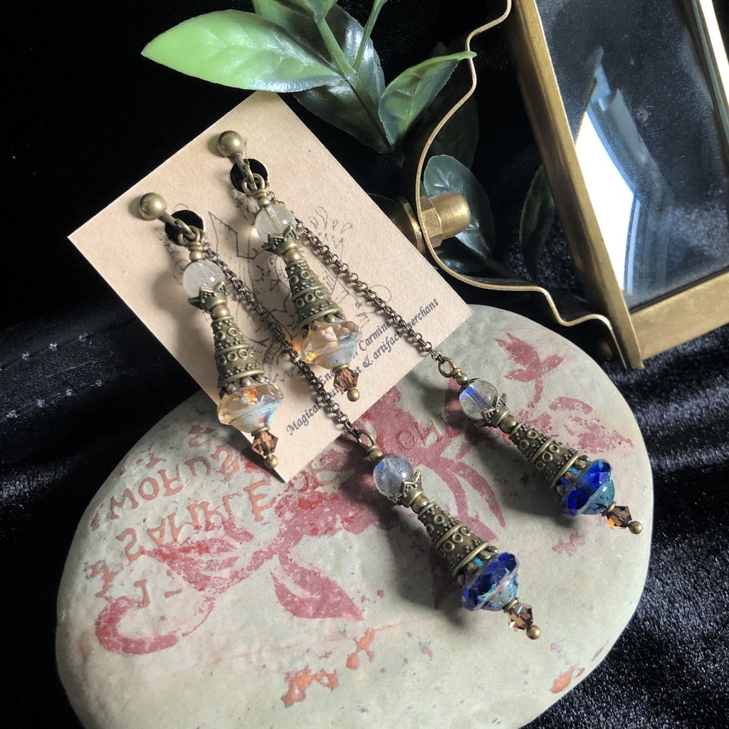 月蝕を纏う耳飾り