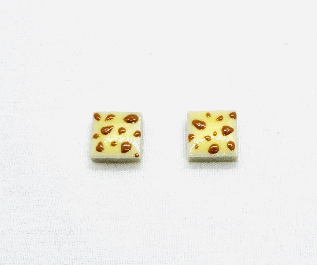 【七海建人イメージ】美濃焼タイルのピアス