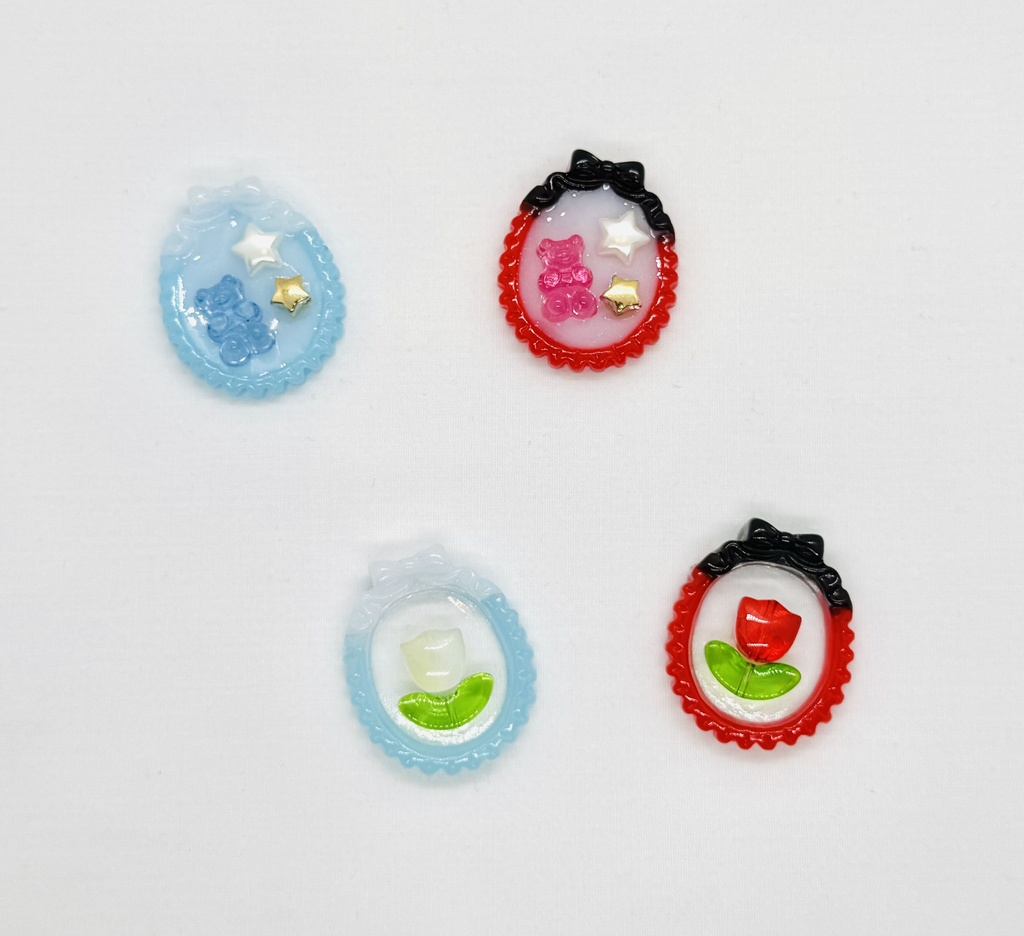 フレームくま、チューリップ【ネックレス、ピン、チャーム、リング】
