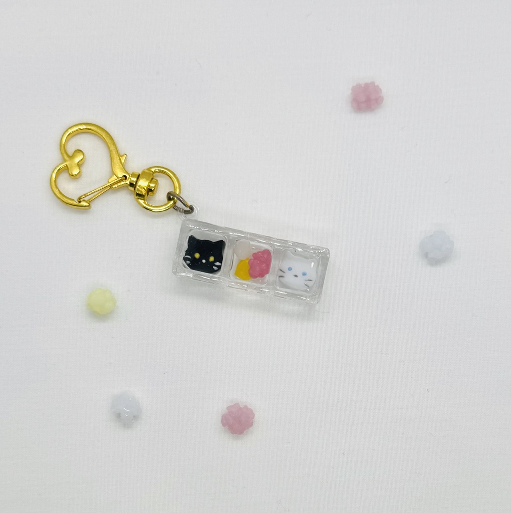 白黒にゃんこスイーツボックス