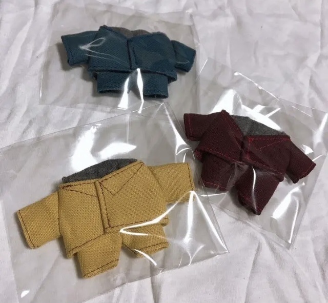 10センチぬい ぬい服 ジャケット風上着 ズボン インナー 3点セット♪