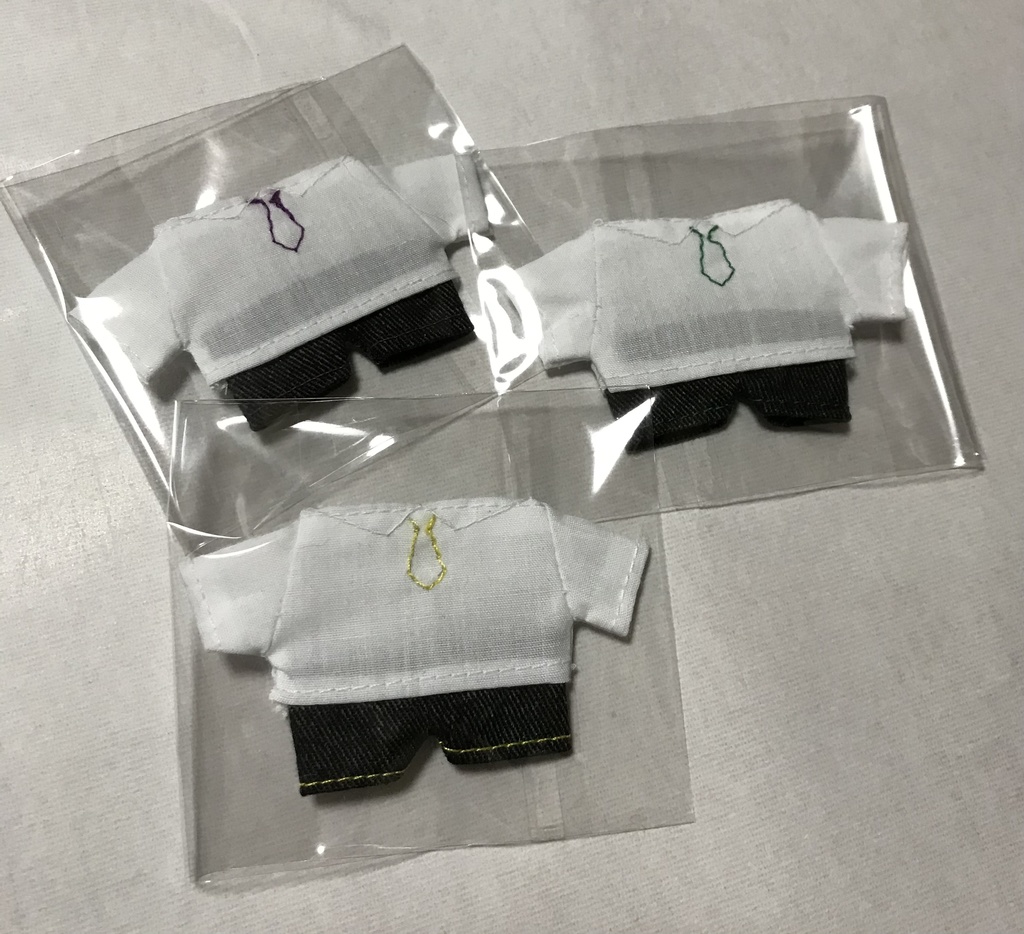 10センチぬいぐるみ ぬい服 シャツ風Tシャツ ズボン 2点セット♪