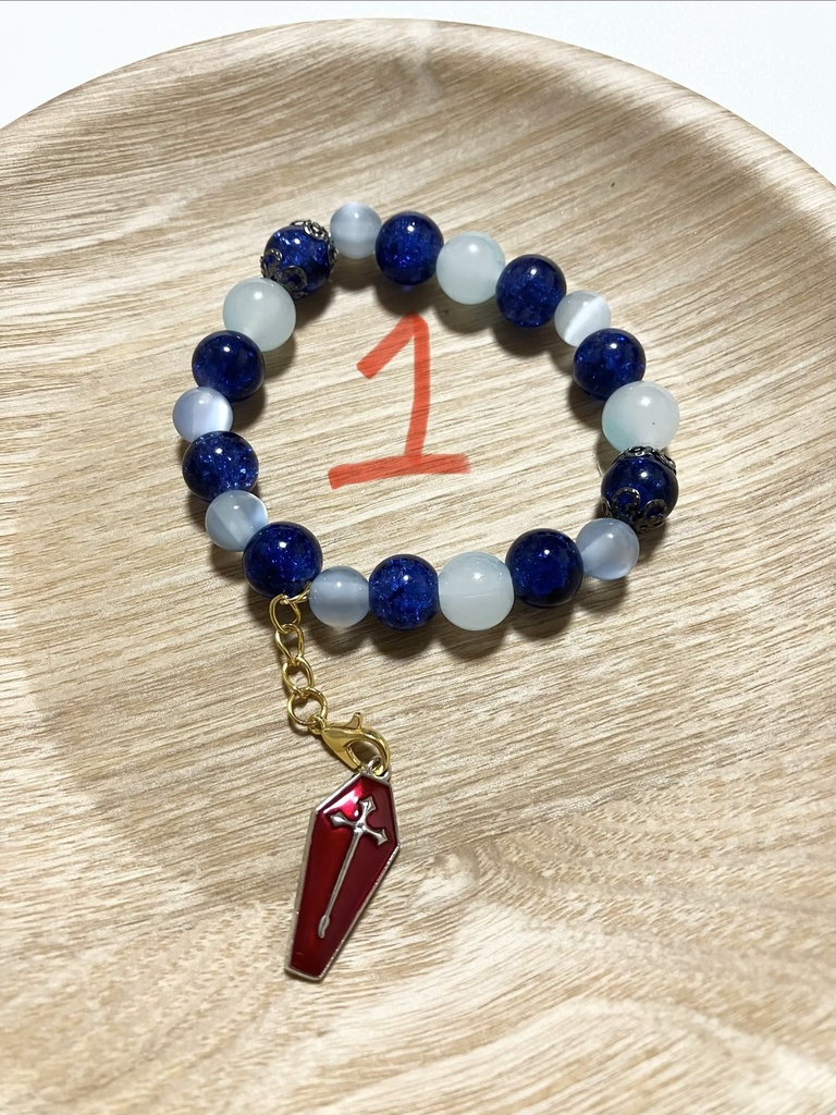 ヴォックスモチーフブレスレット(チャーム付き)