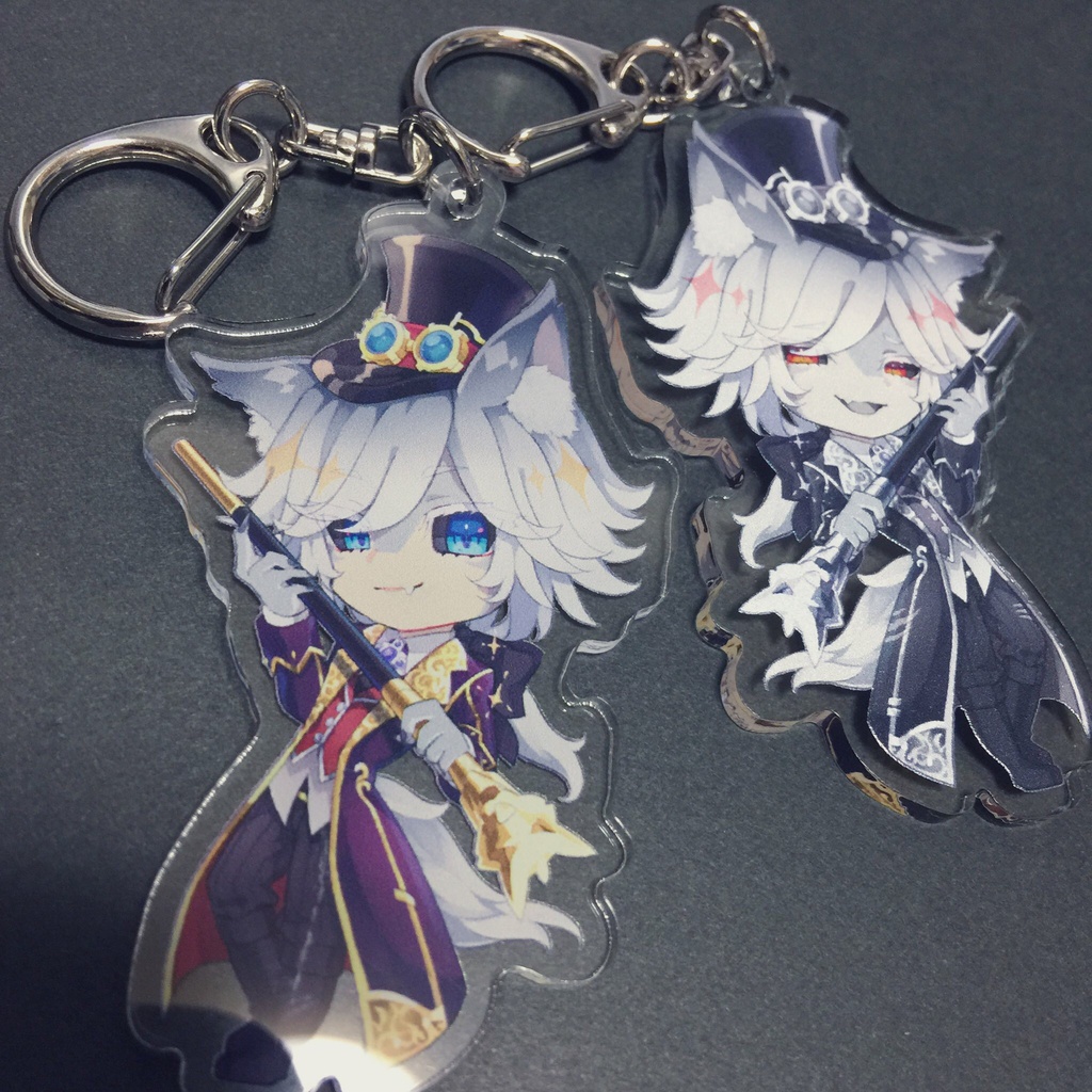 月下紳士アクリルキーホルダー - 60代の美少年 - BOOTH