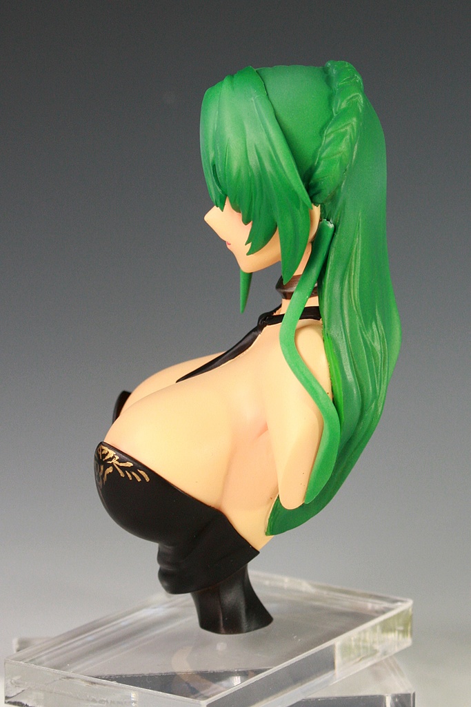 リットリオ胸像