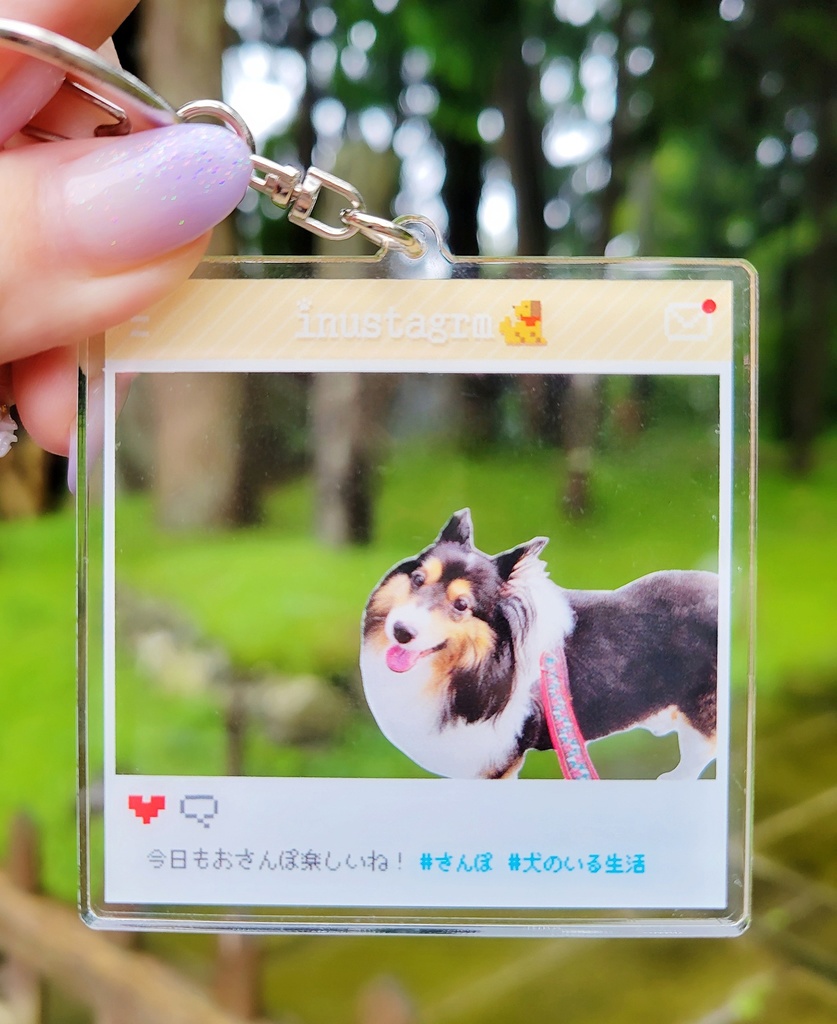 inustagramアクリルキーホルダー