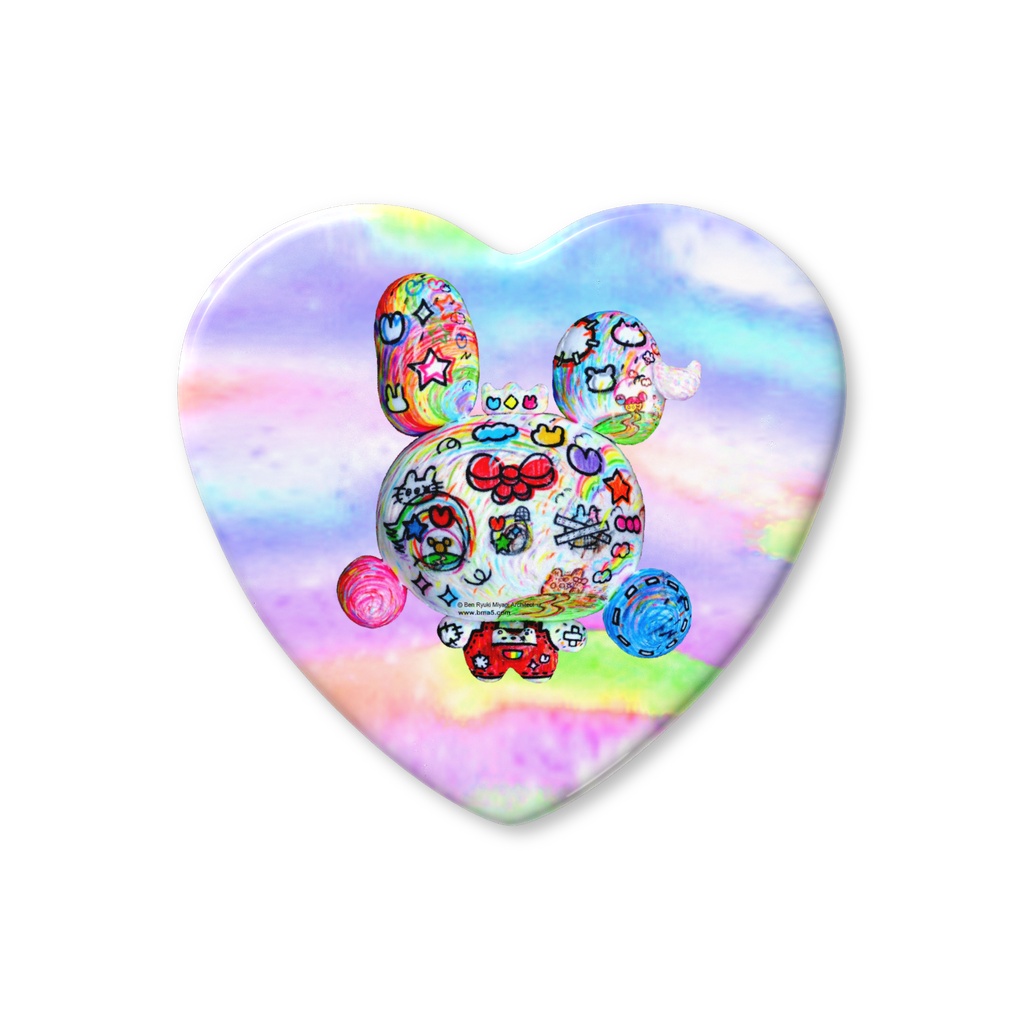 BearyRabbit2HeartBadge57mmH