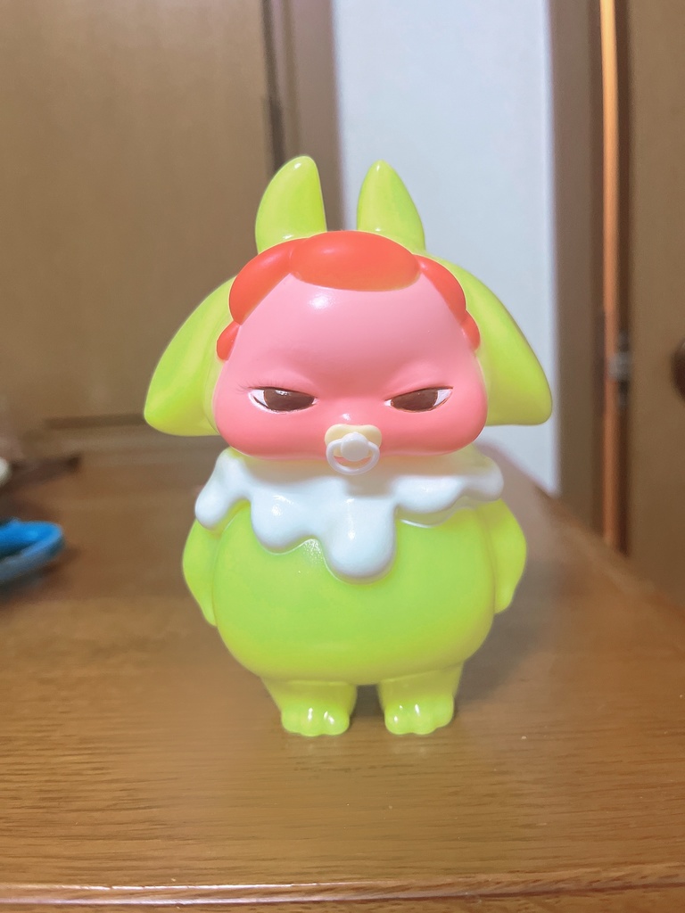 マンタベビーおしゃぶり蓄光イエロー