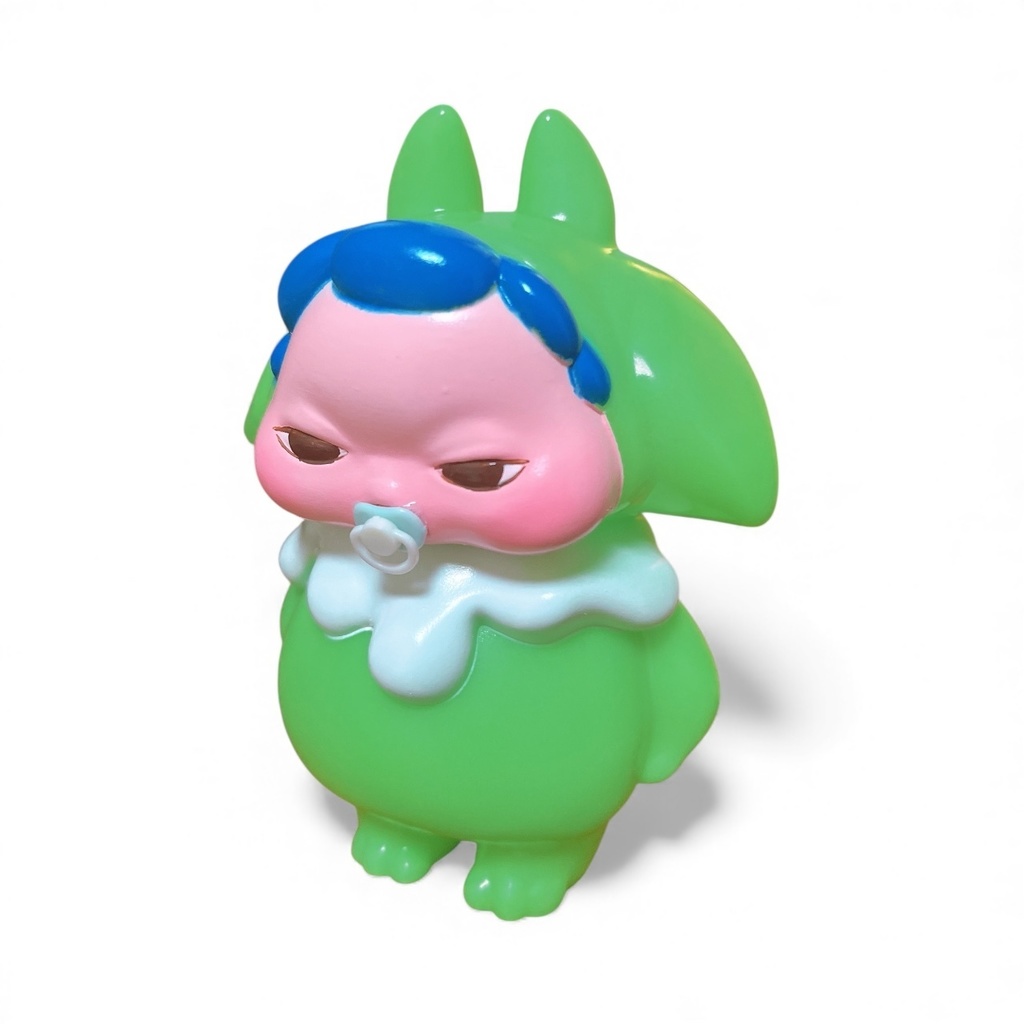 マンタベビーおしゃぶり蓄光グリーン