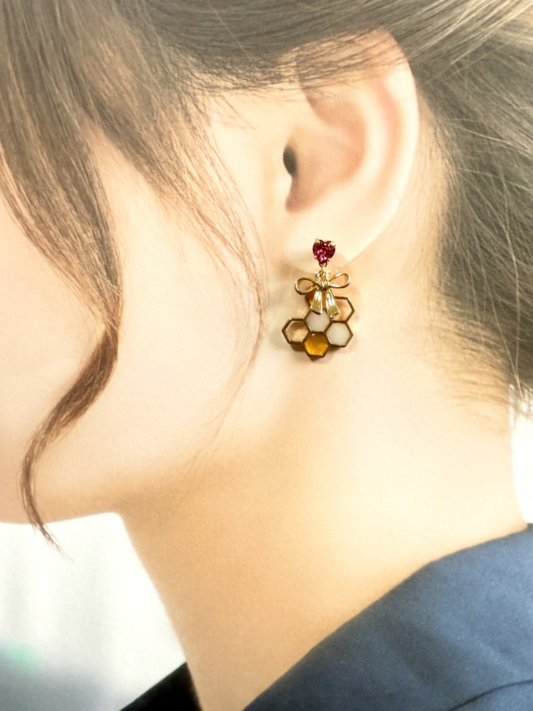 ライブ1st耳飾り(ピアス、イヤリング)