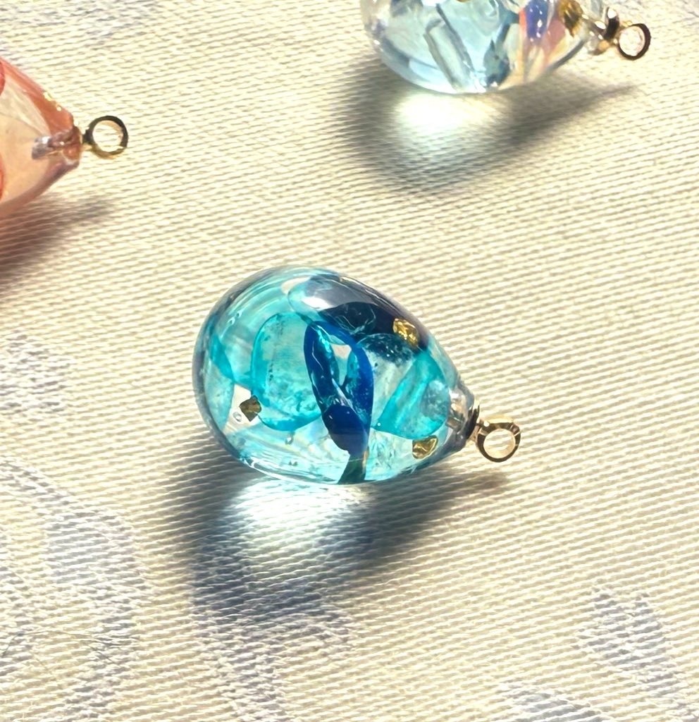 ティアストーンネックレス