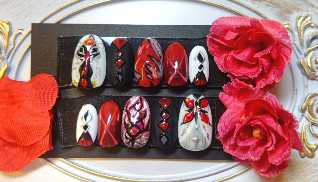 まこと様専用 召使モチーフネイル 会場予約