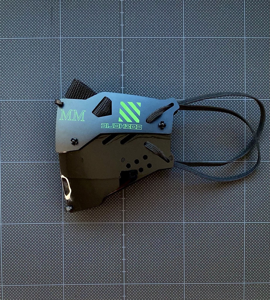 コスホリック+中央町戦術工芸コラボマスク