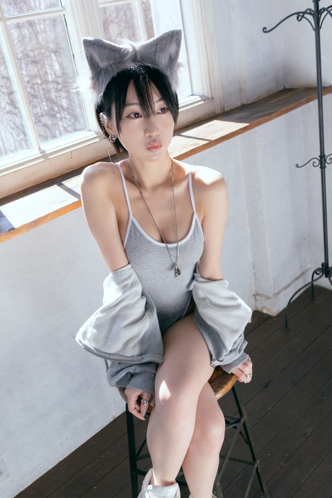 コスホリック+PredatorRatコラボ グレーコットン競泳水着