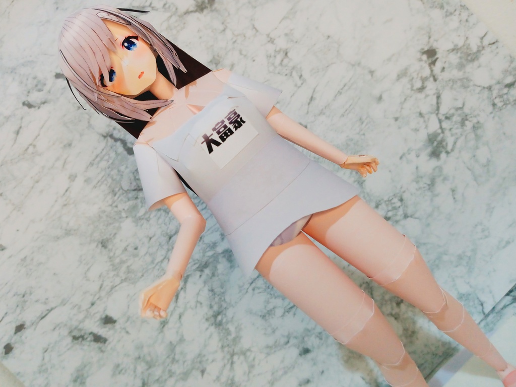 【展開図】部屋着Tシャツの幼馴染ちゃん カスタムペーパーフィギュア 部屋着Tシャツ 大富豪