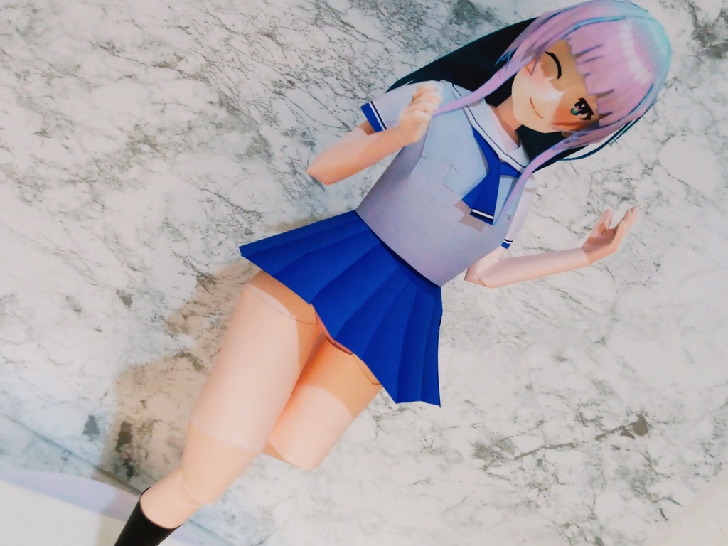 ペーパークラフト【無料DL】オリジナル美少女フィギュア 美脚なお嬢様ちゃん