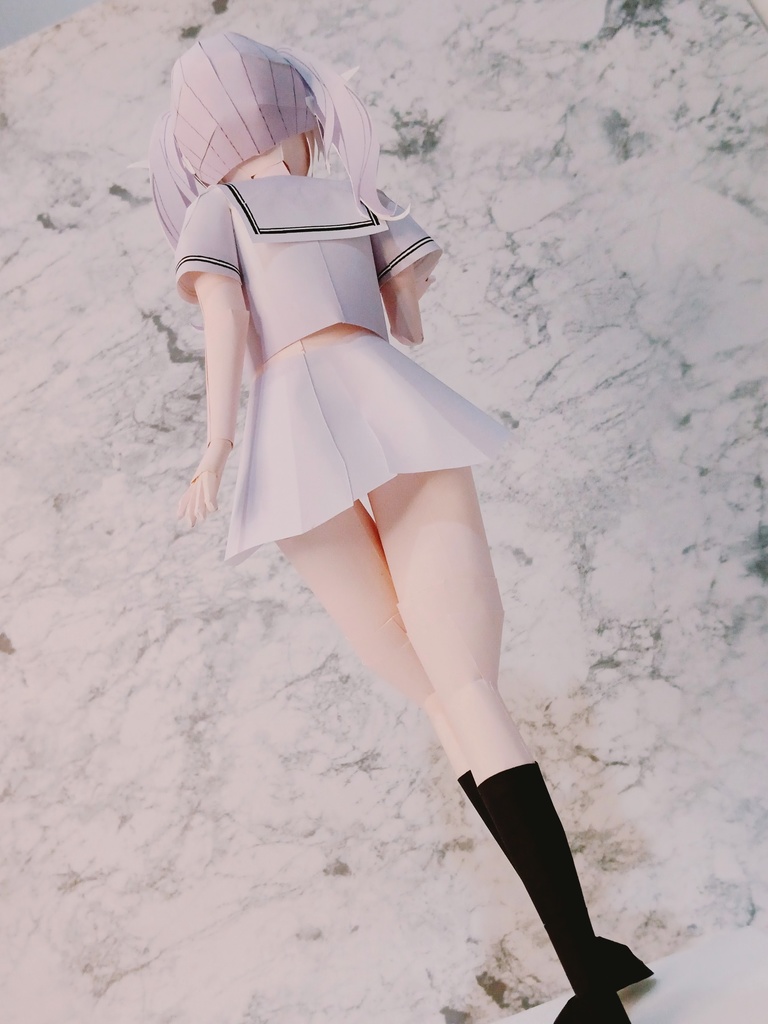 ペーパークラフト【無料DL】投げキッスフリーレン(葬送のフリーレン) お顔のみサンプル