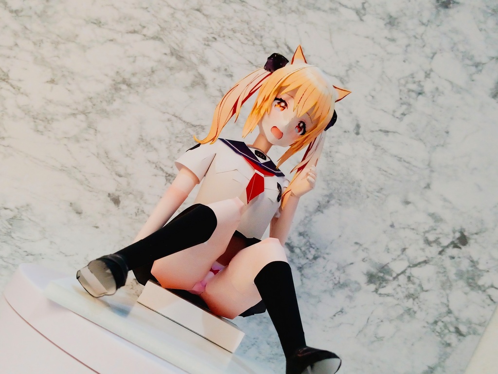 ペーパーフィギュア【無料DL】オリジナル美少女フィギュア お座りけもみみちゃん