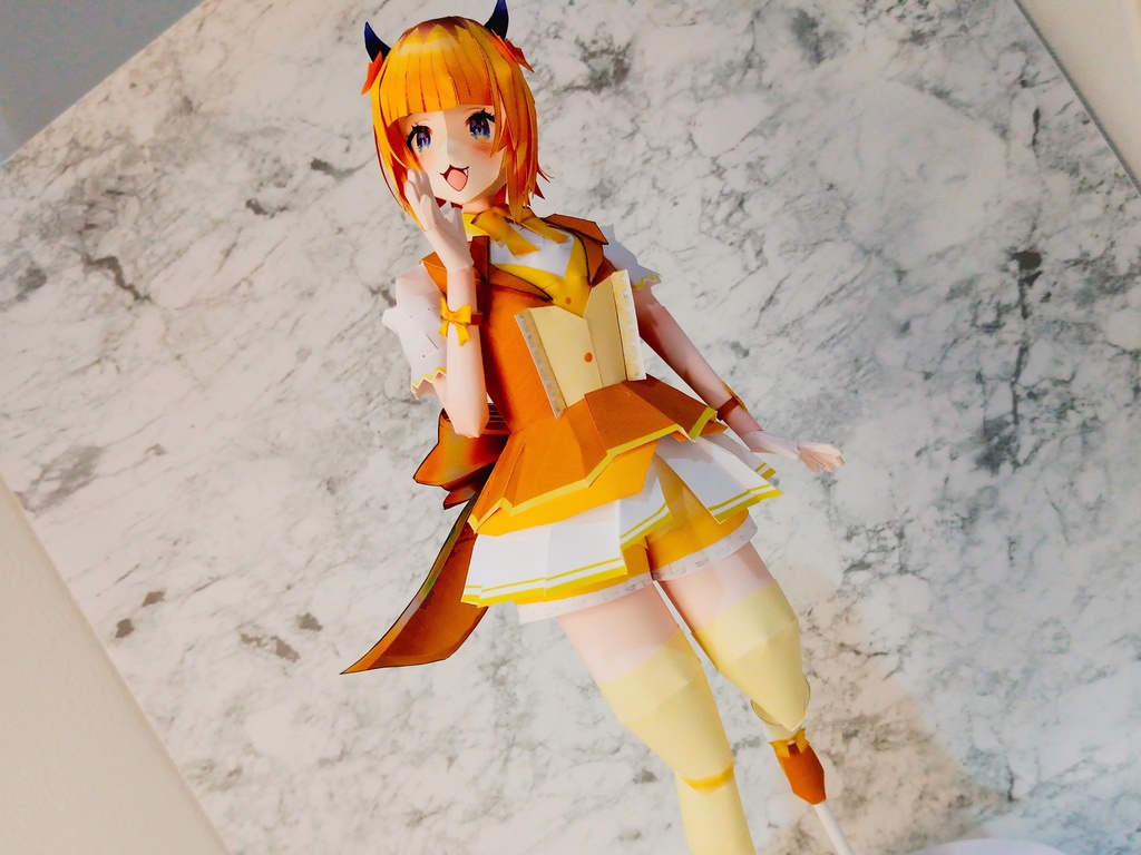 ペーパーフィギュア【無料DL】MEMちょ(推しの子) 美少女フィギュア