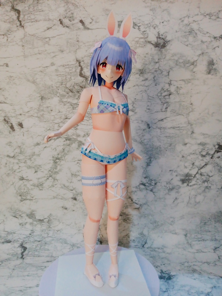 ペーパーフィギュア【無料DL】兎田ぺこら(ホロライブ) 美少女フィギュア