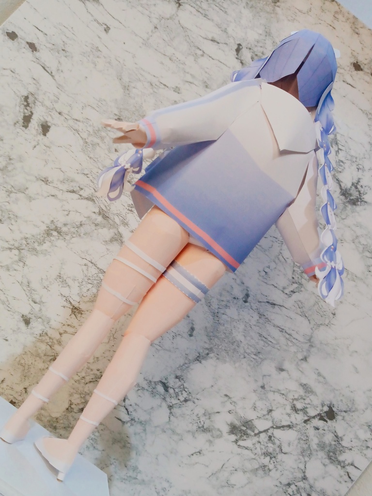 ペーパーフィギュア【無料DL】兎田ぺこら(ホロライブ) 美少女フィギュア