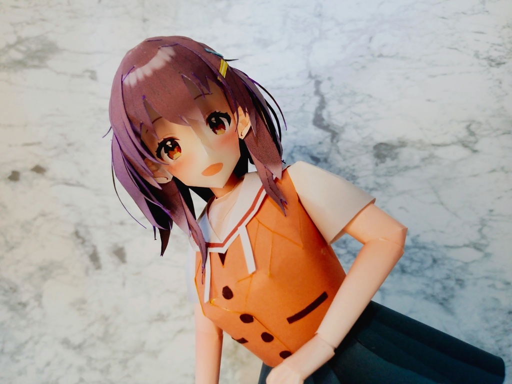 ペーパーフィギュア【展開図】オリジナル美少女フィギュア 寝そべりポーズちゃん