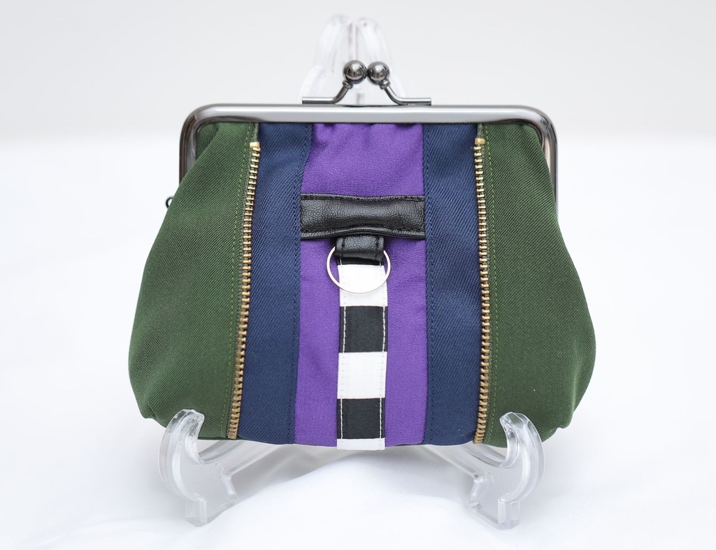 キャラクターイメージがま口(ブラッドリー)