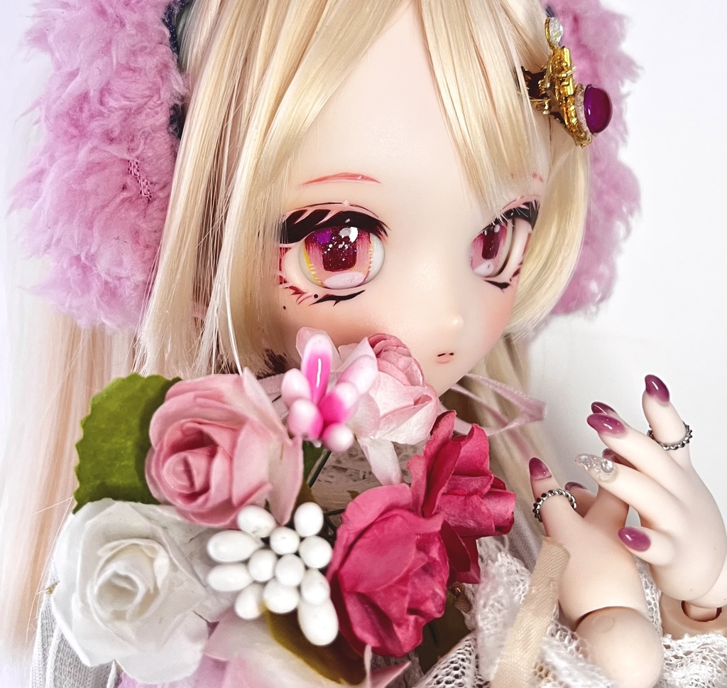 DDH28 カスタムヘッド＆手描きアイ