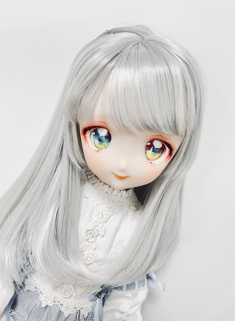 DDH-22 セミホワイト肌 カスタムヘッド＋手描きアイ
