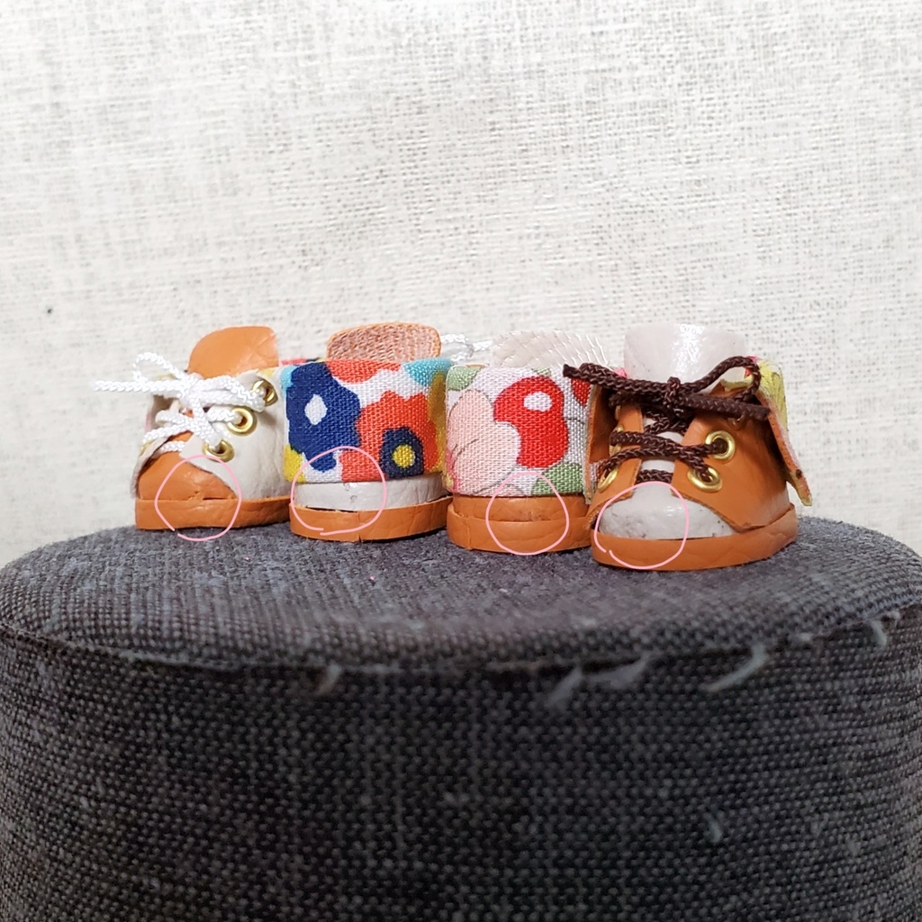 ハイカットシューズ