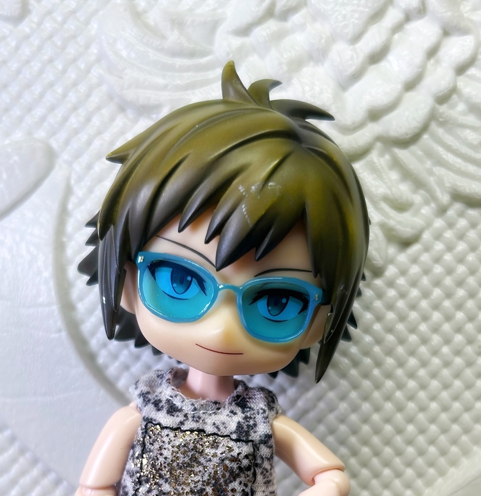 カラーレンズ ウェリントン (くすみカラー) Mサイズ
