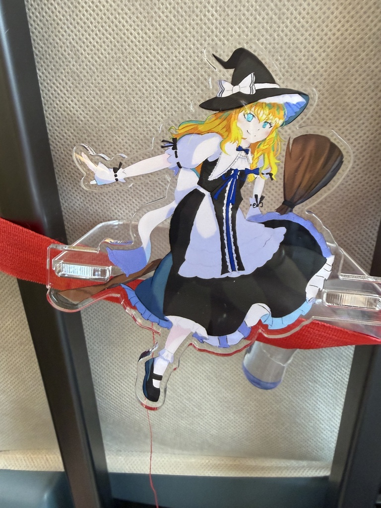 飛ぶ魔理沙アクリルスタンド
