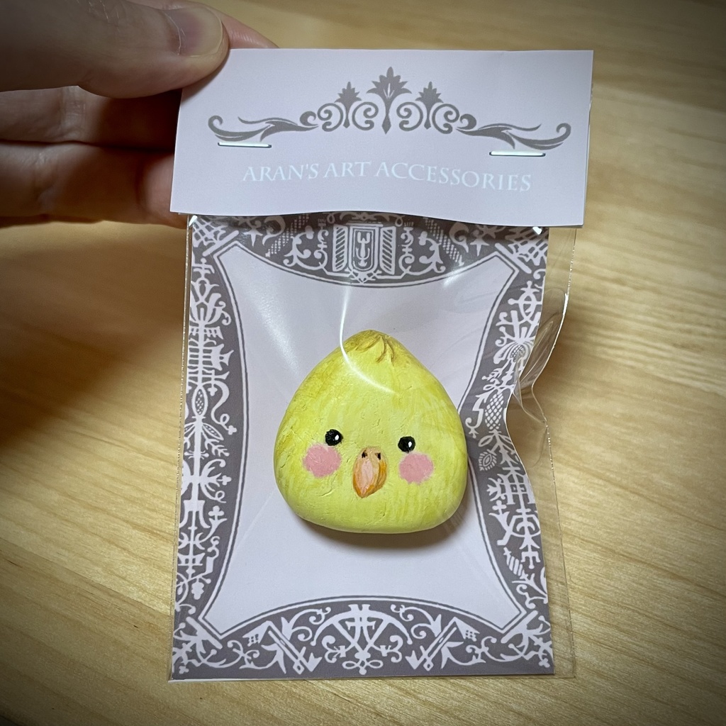 とりさんブローチ