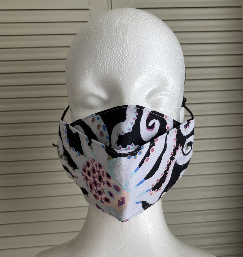 ハンドメイドマスク(少々難あり