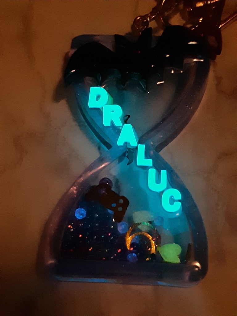 吸死 ドラルク 光る砂時計チャーム