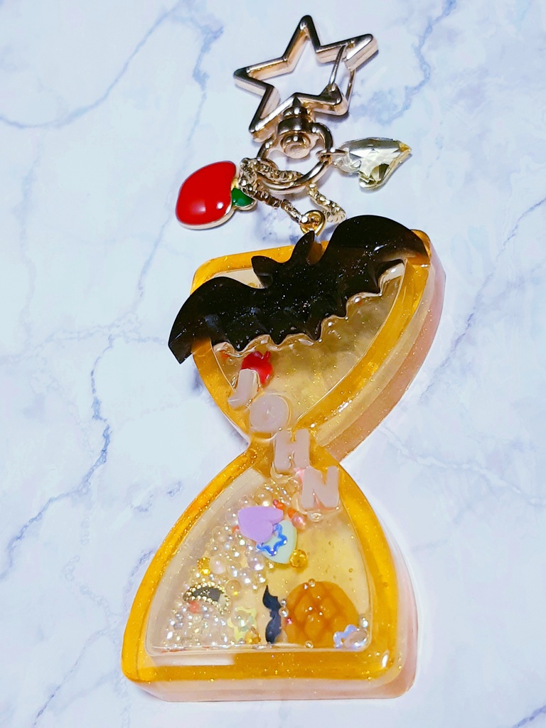 吸血鬼すぐ死ぬ ジョン 光る砂時計チャーム