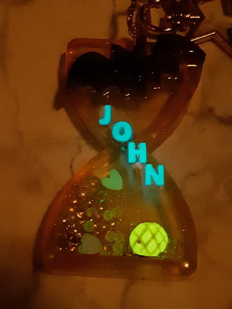 吸血鬼すぐ死ぬ ジョン 光る砂時計チャーム