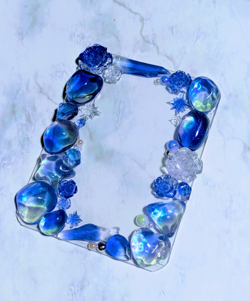 【B8サイズ】レジンデコ 硬質トレカケース ブルー