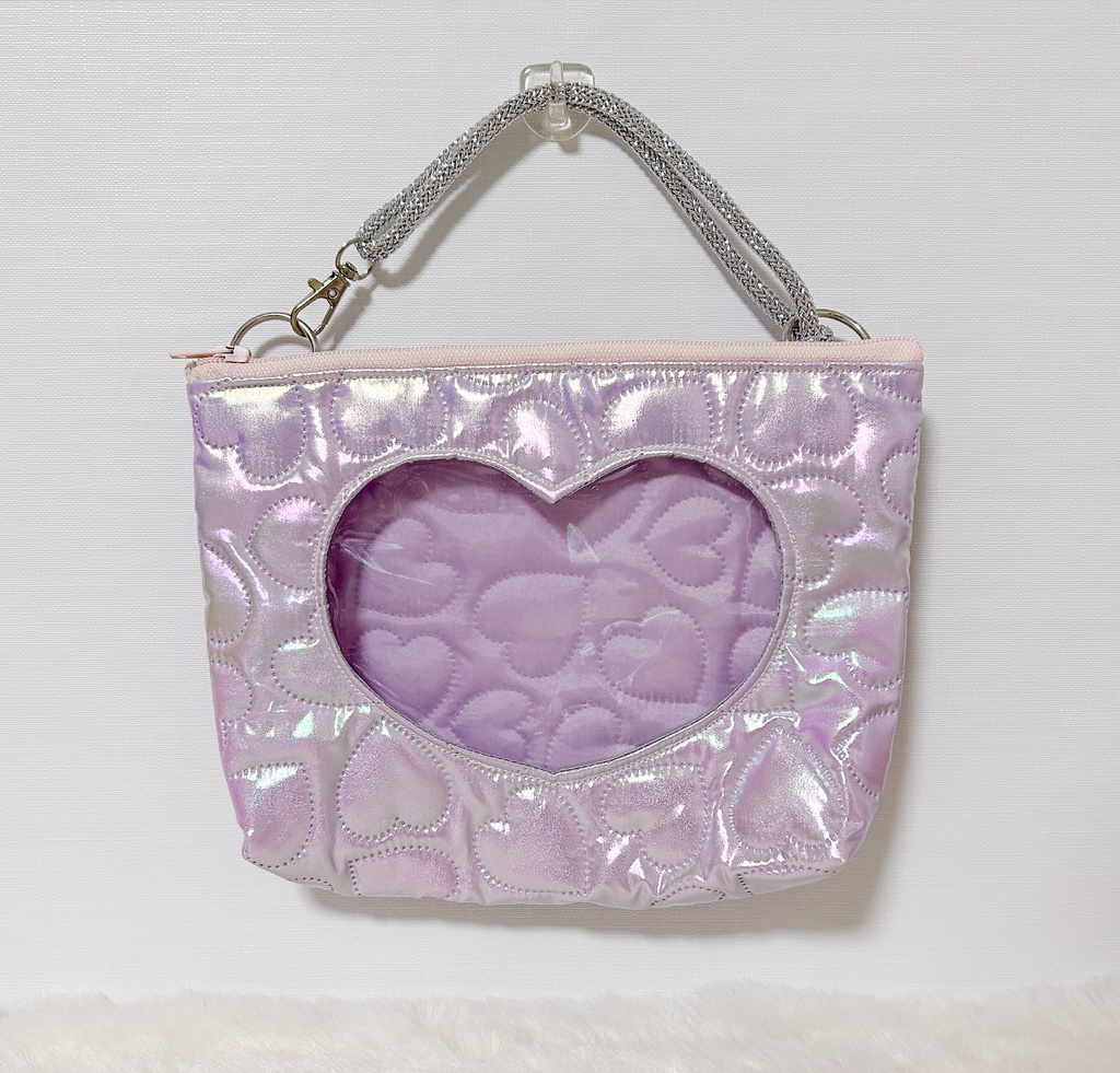 ハート窓付きポーチ