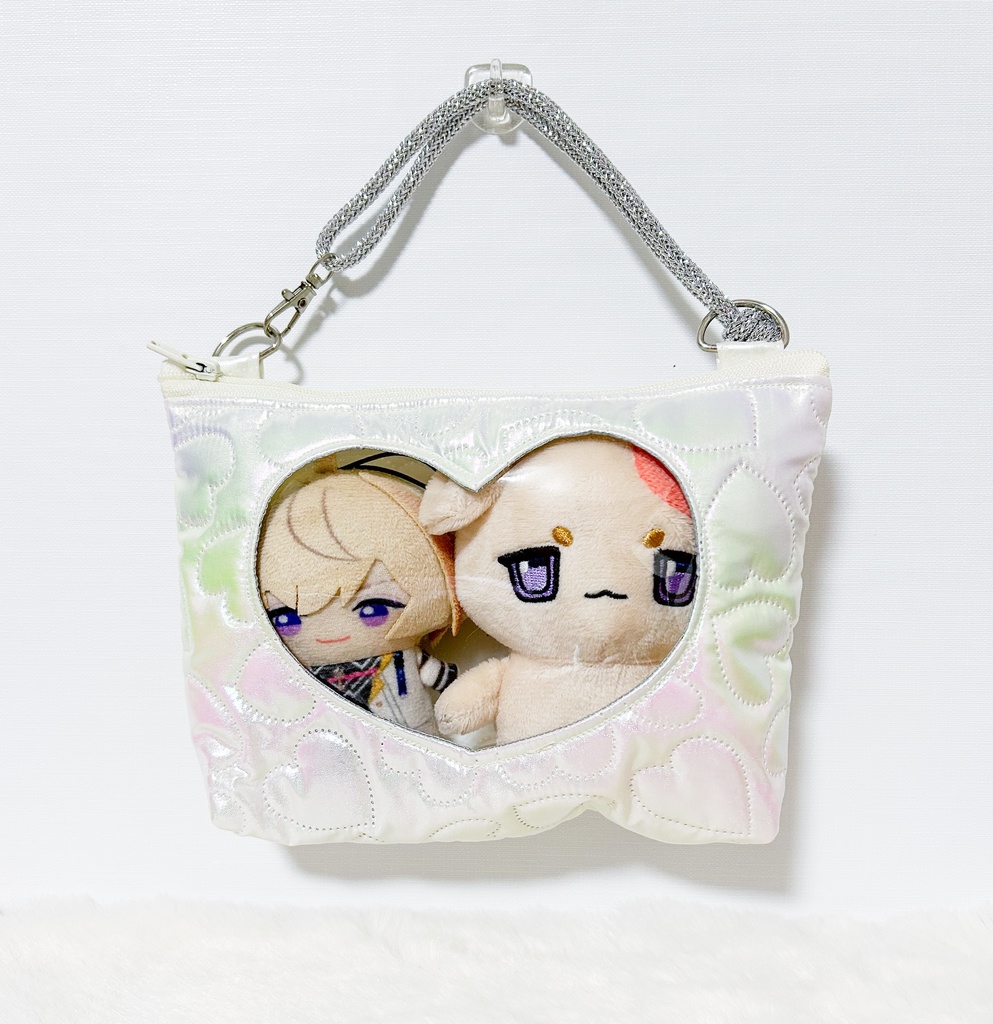 ハート窓付きポーチ