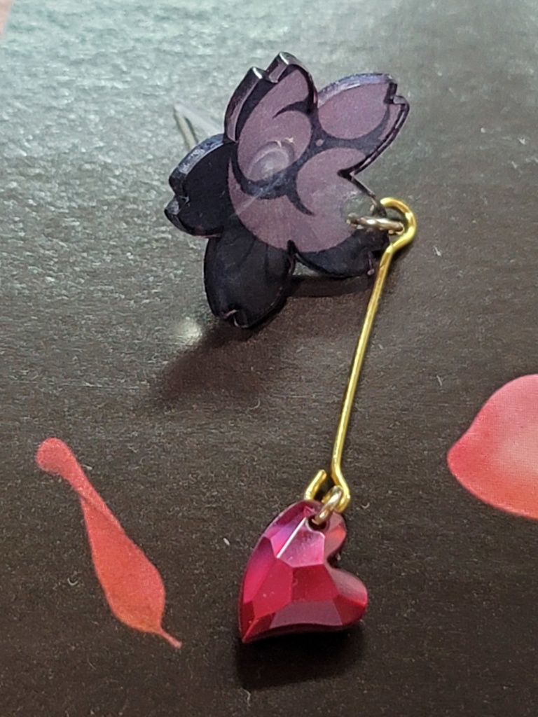 刀剣乱舞_桜ハートピアス