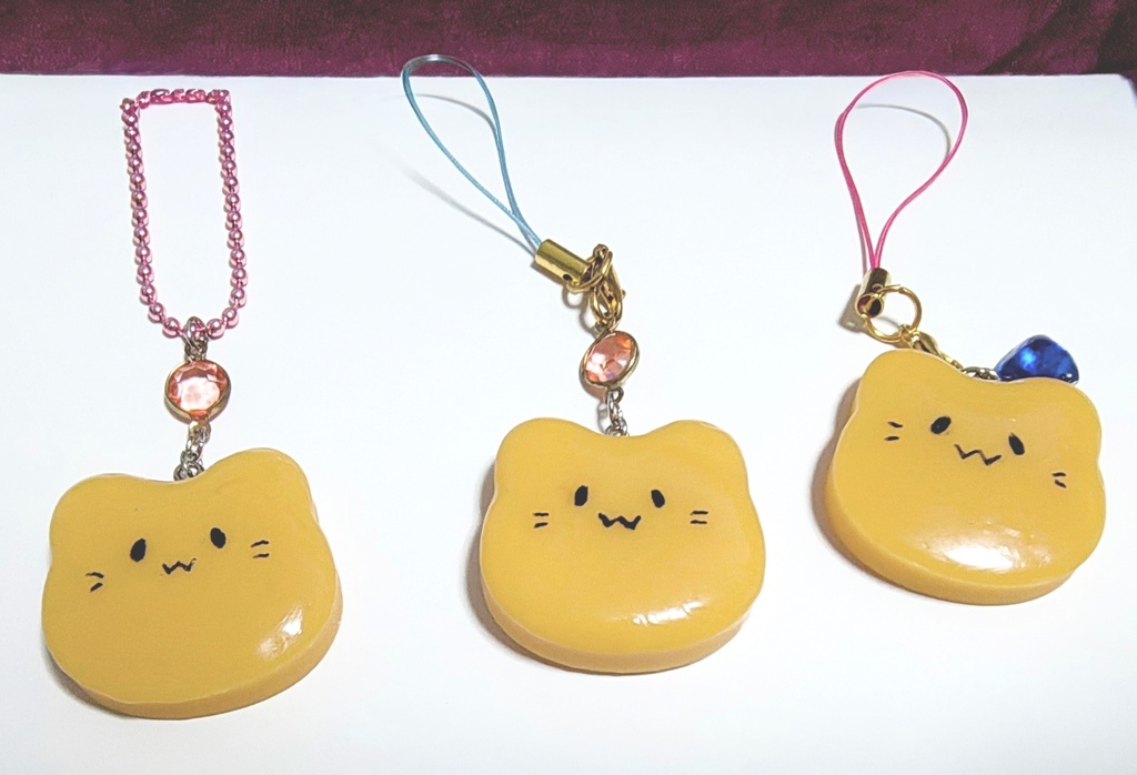 にゃんぷっぷーレジンキーホルダー
