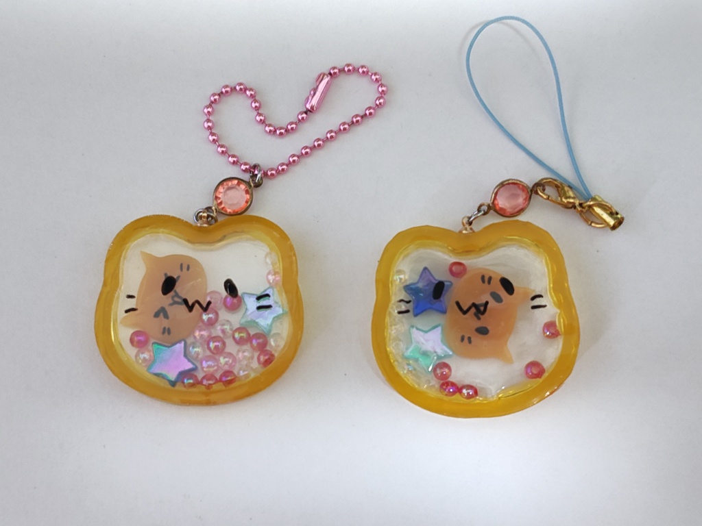 にゃんぷっぷーのシャカシャカキーホルダー