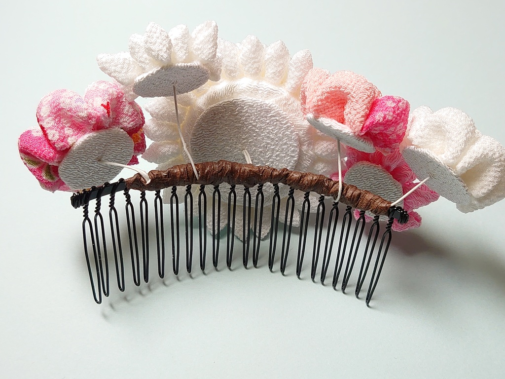 つまみ細工のコームとUピンのセット