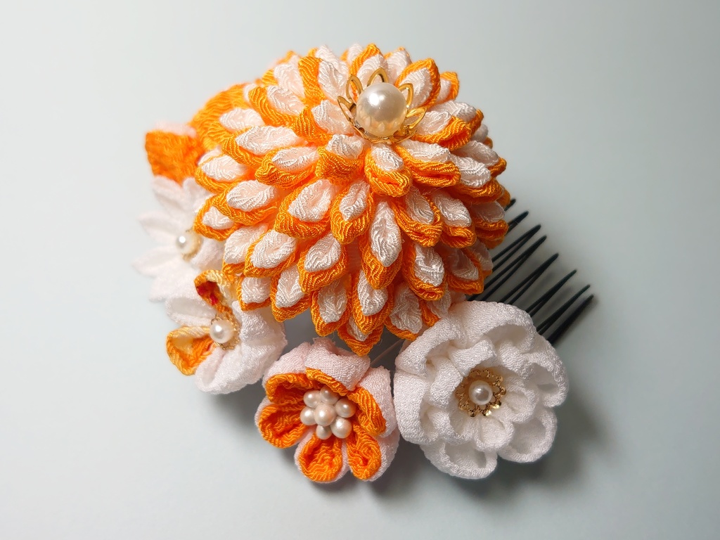 つまみ細工のコームとUピンのセット