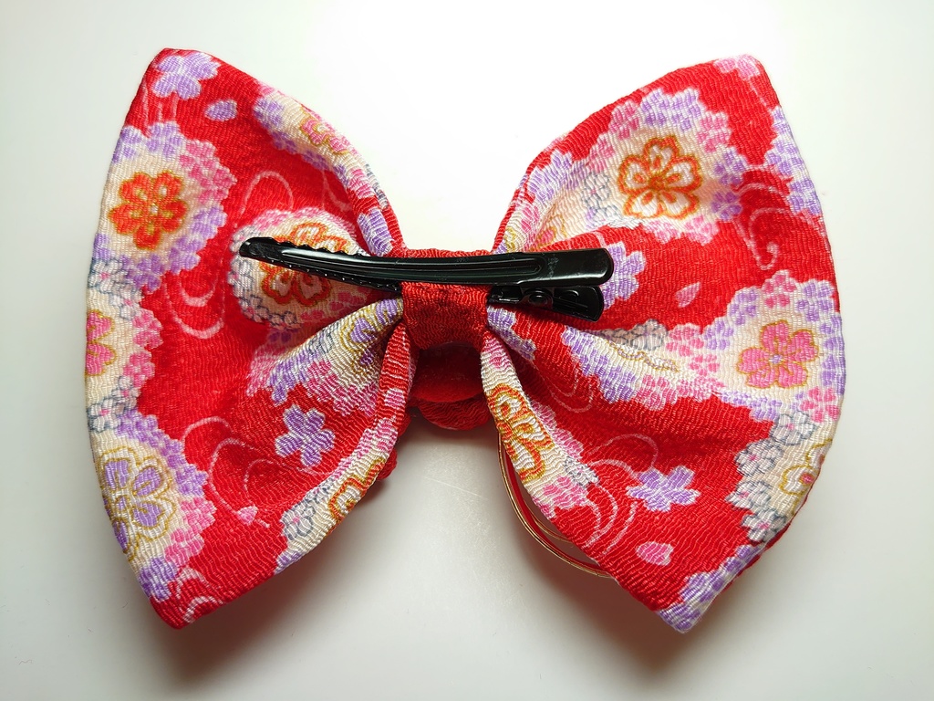 ちりめんリボンとつまみ細工の髪飾り(水引)